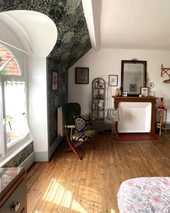Charmante Maisonette A Arconnay Kültér fotó